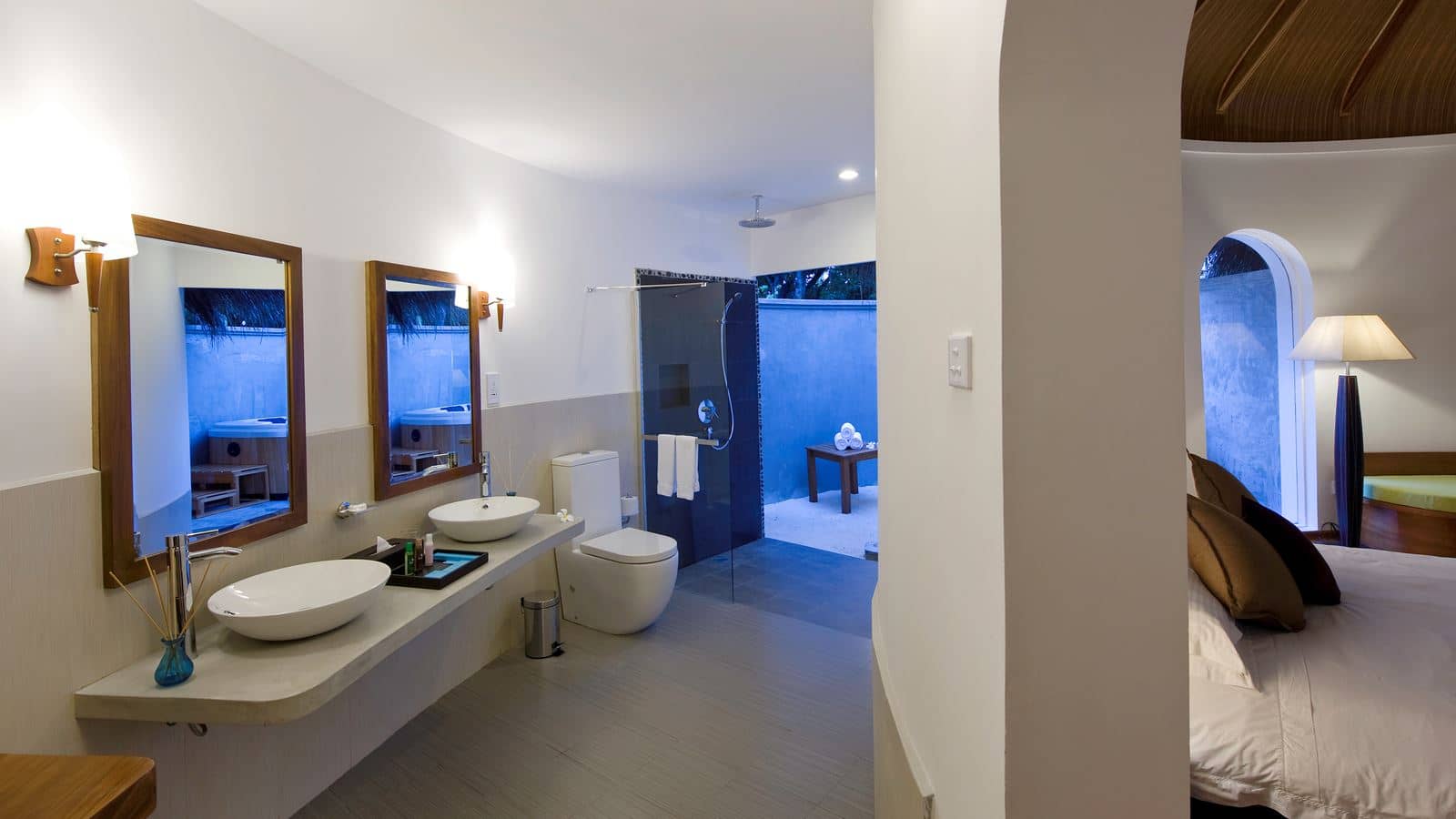rooms-superior-beach-villa