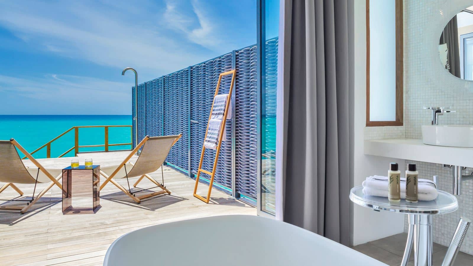 rooms-pool-villa