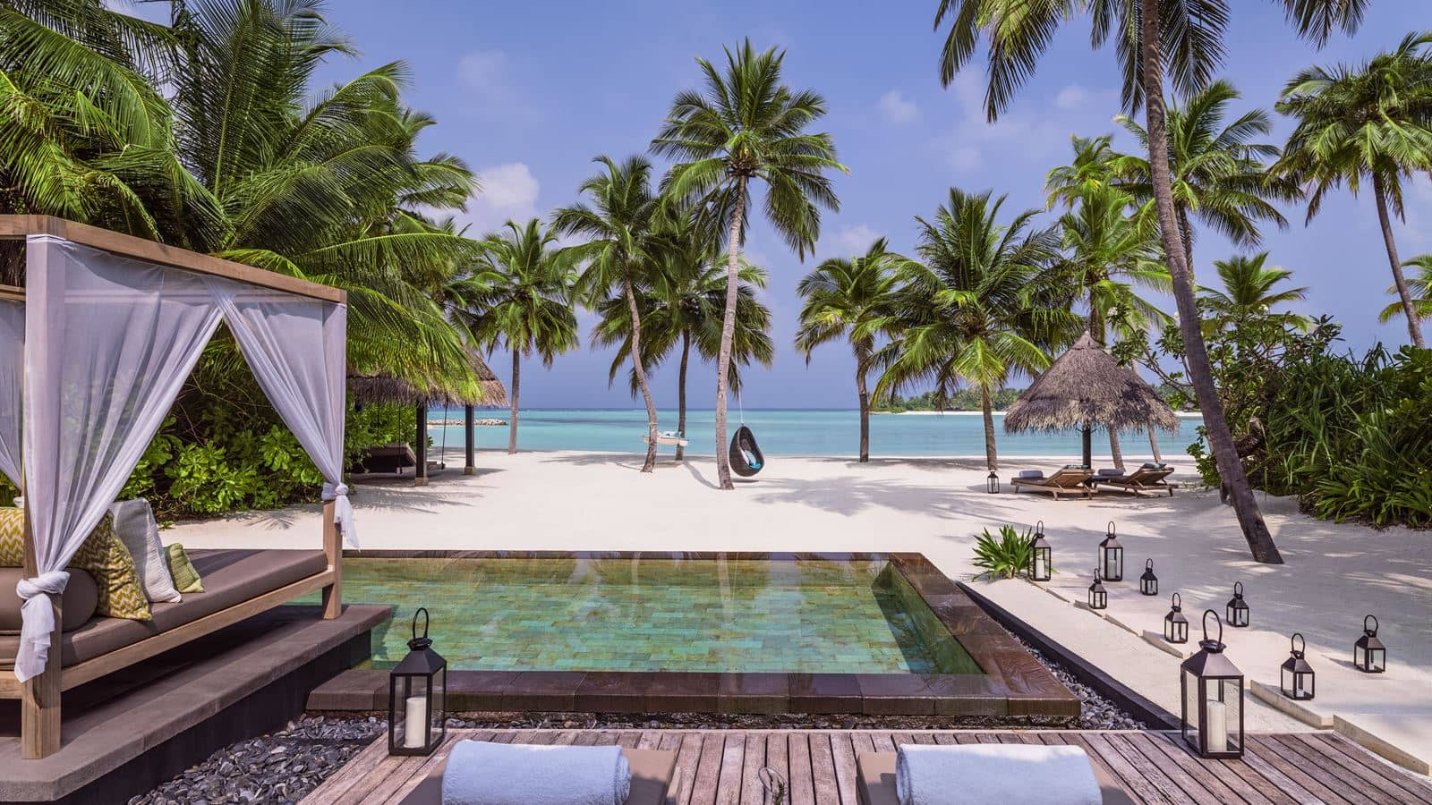 rooms-grand--beach-villa-with-two-bedroom