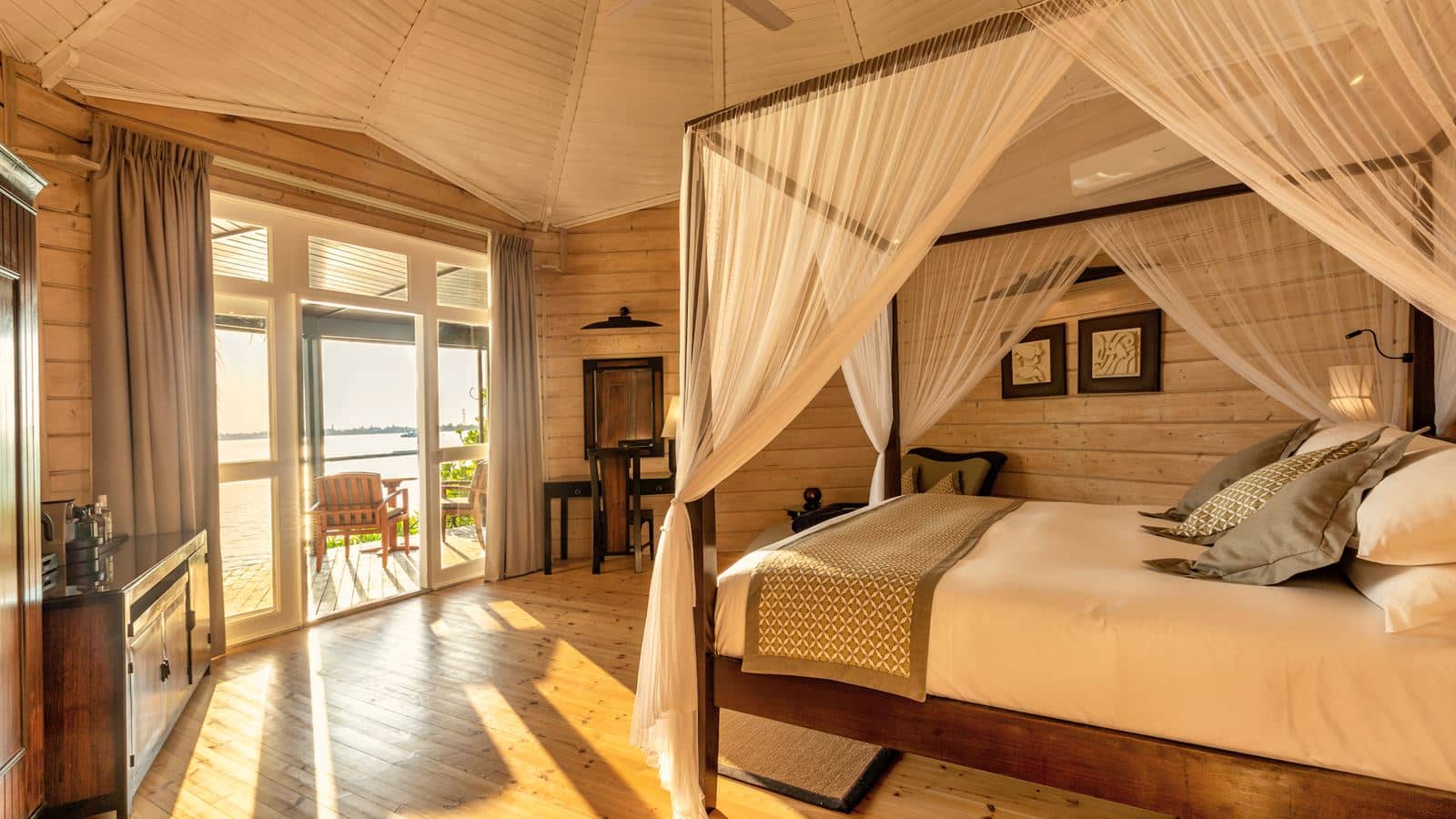 rooms-premium-jacuzzi-beach-villa