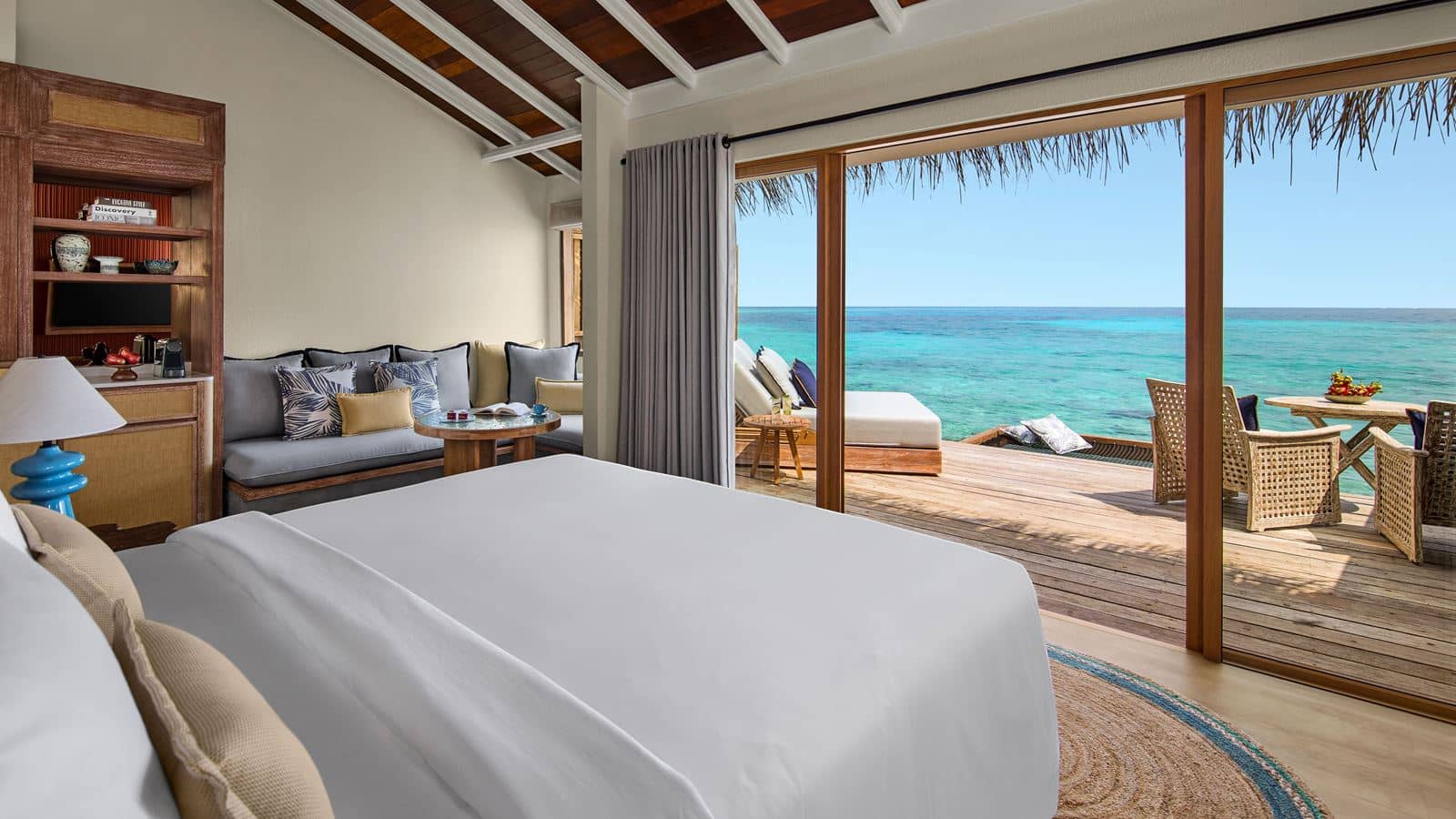 rooms-overwater-villa