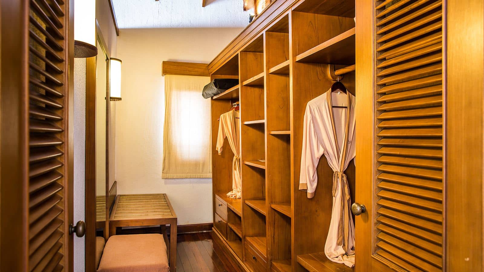 rooms-beach-suite