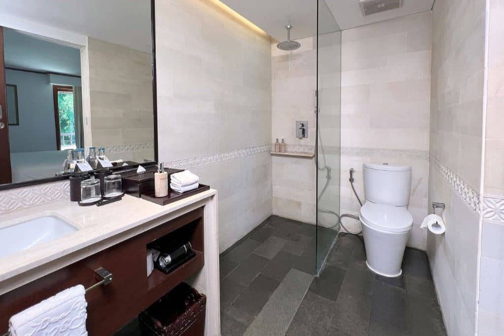 rooms-family-room-for-3