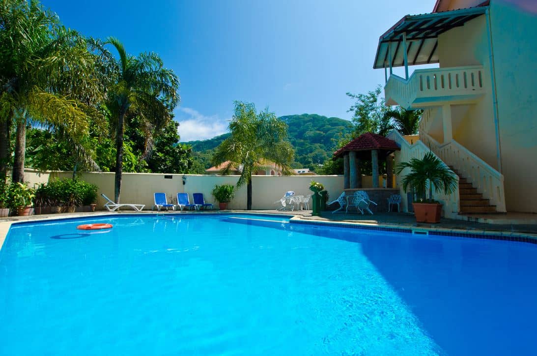 pools-outdoor-pool