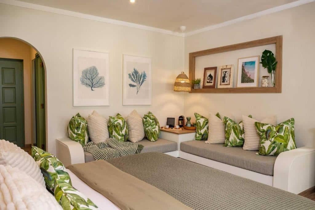 rooms-standard-room