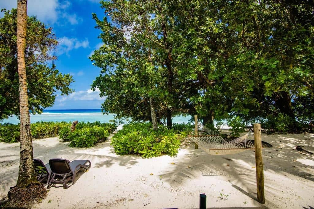 rooms-king-beachfront-villas