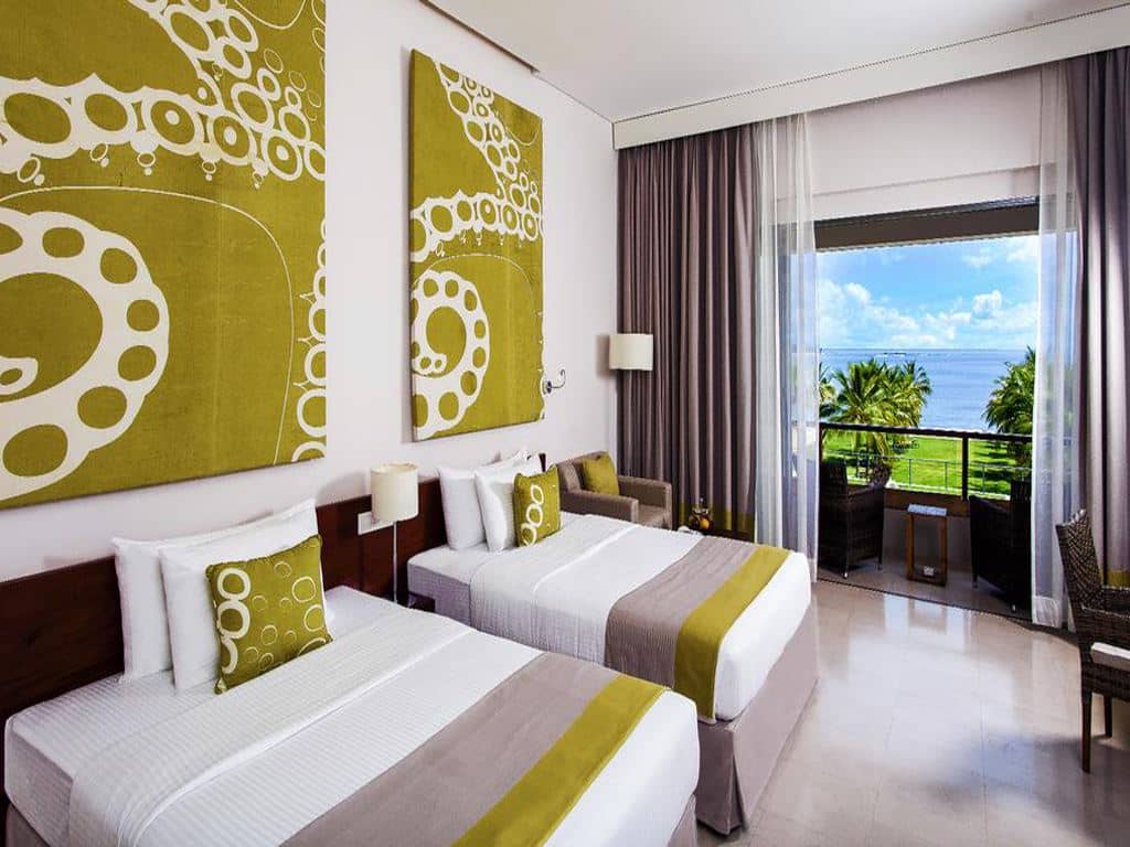 rooms-deluxe-room