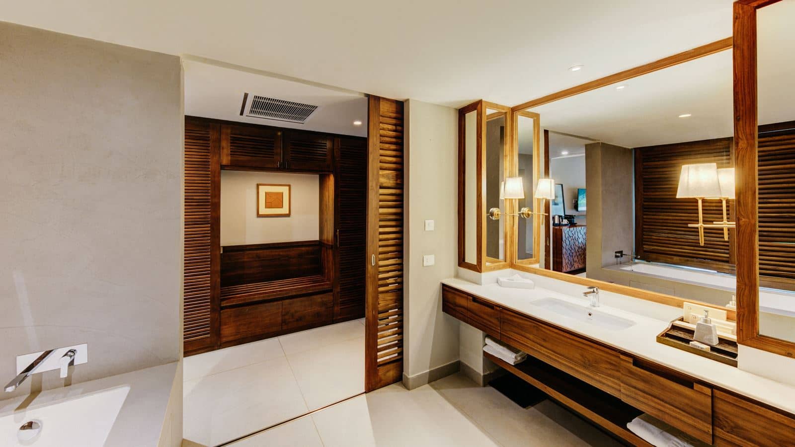 rooms-luxury-beach-access