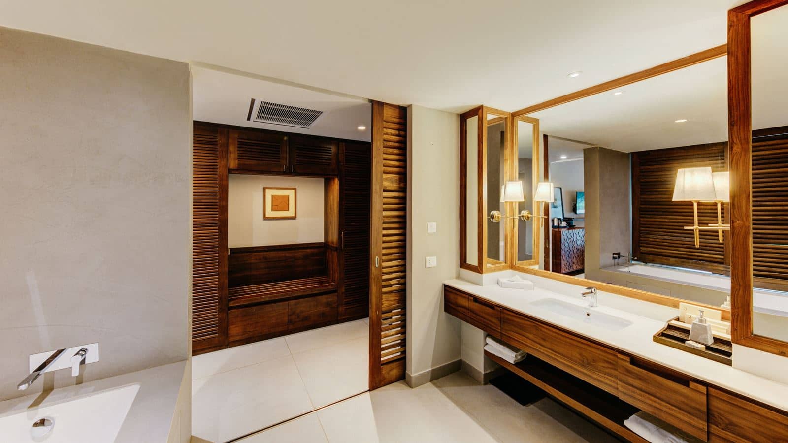 rooms-luxury-beach-access