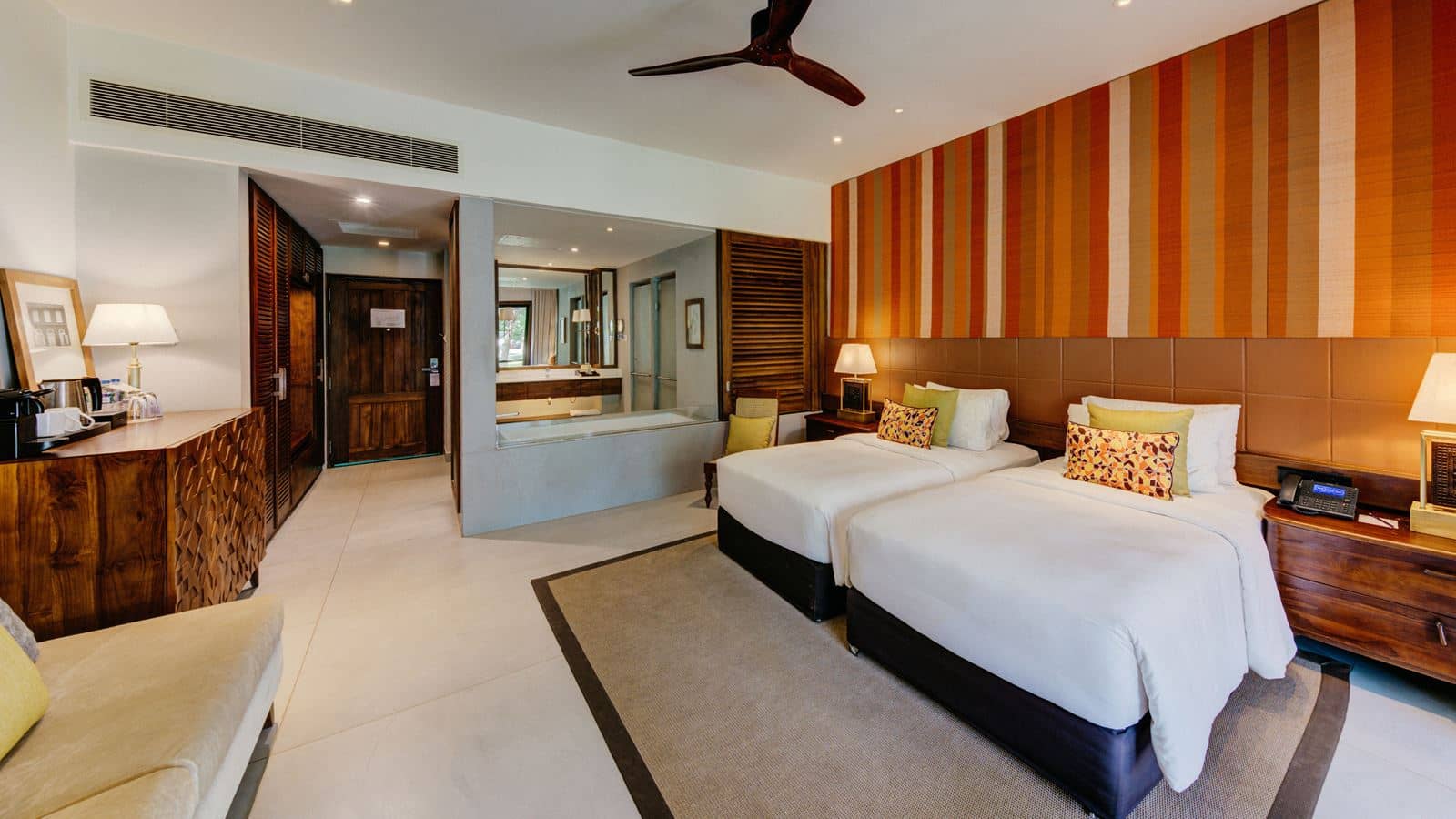 rooms-luxury-beach-access