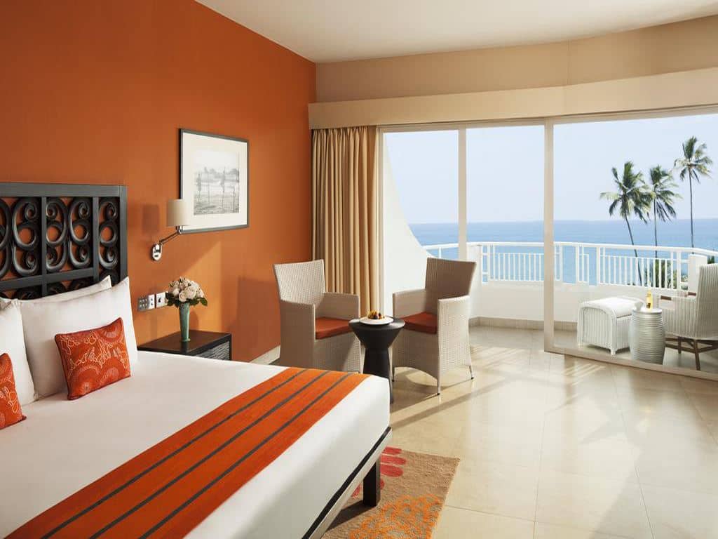 rooms-deluxe-sea-view