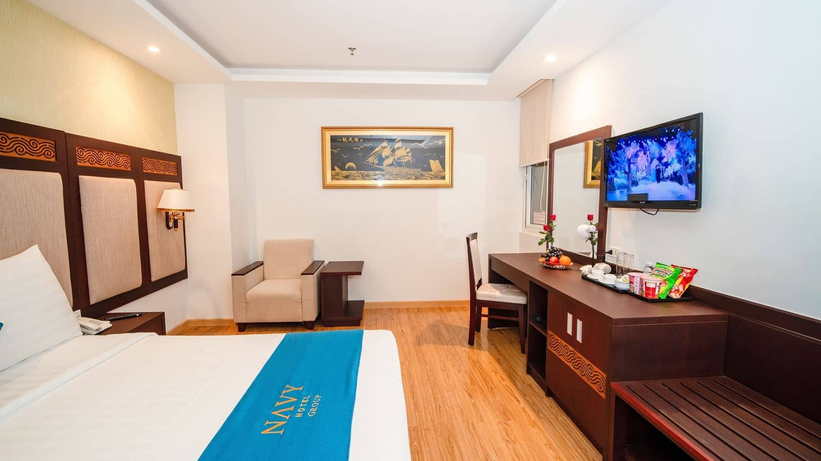 rooms-deluxe-city-view