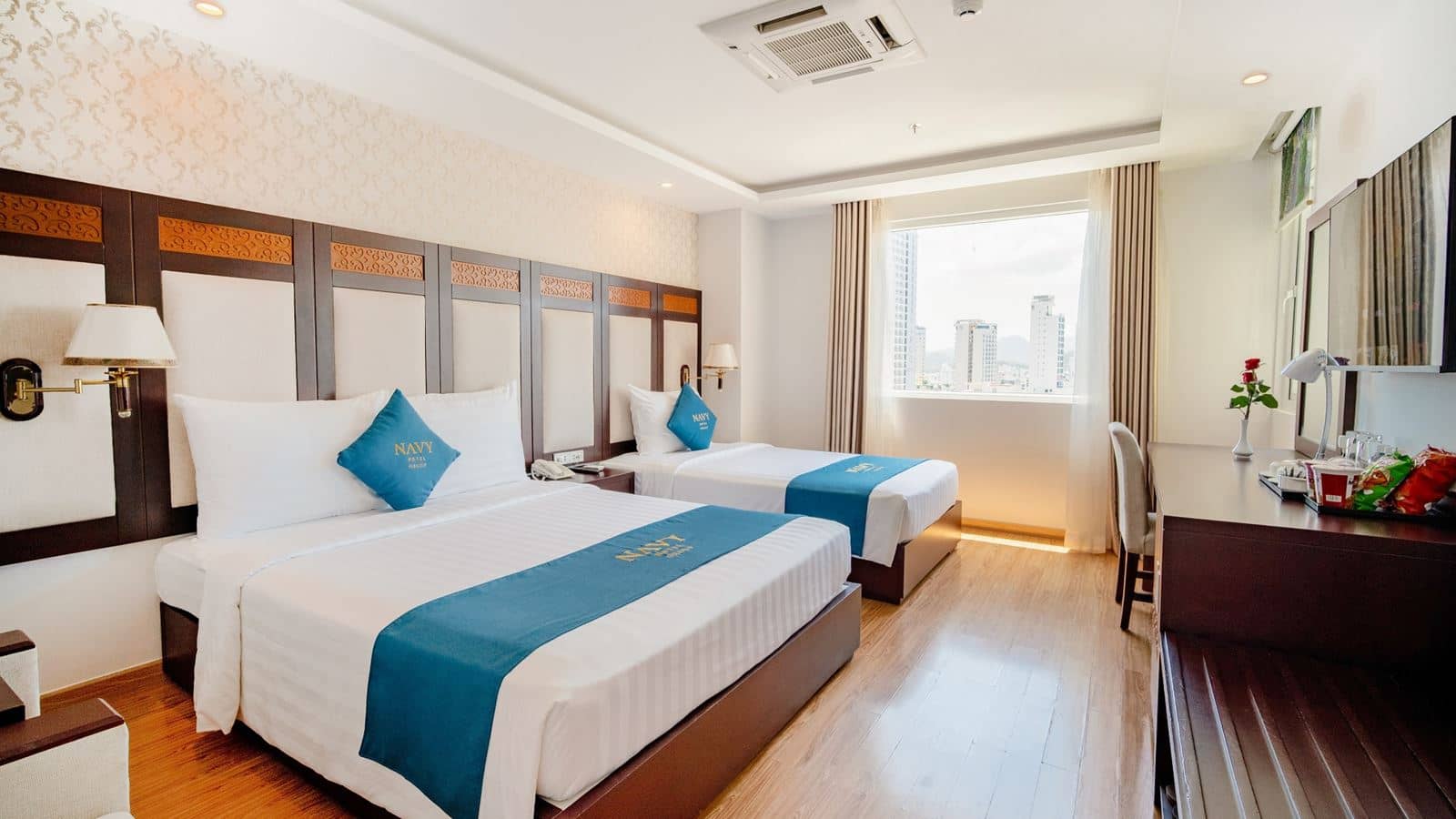 rooms-deluxe-city-view-child-without-extra-bed