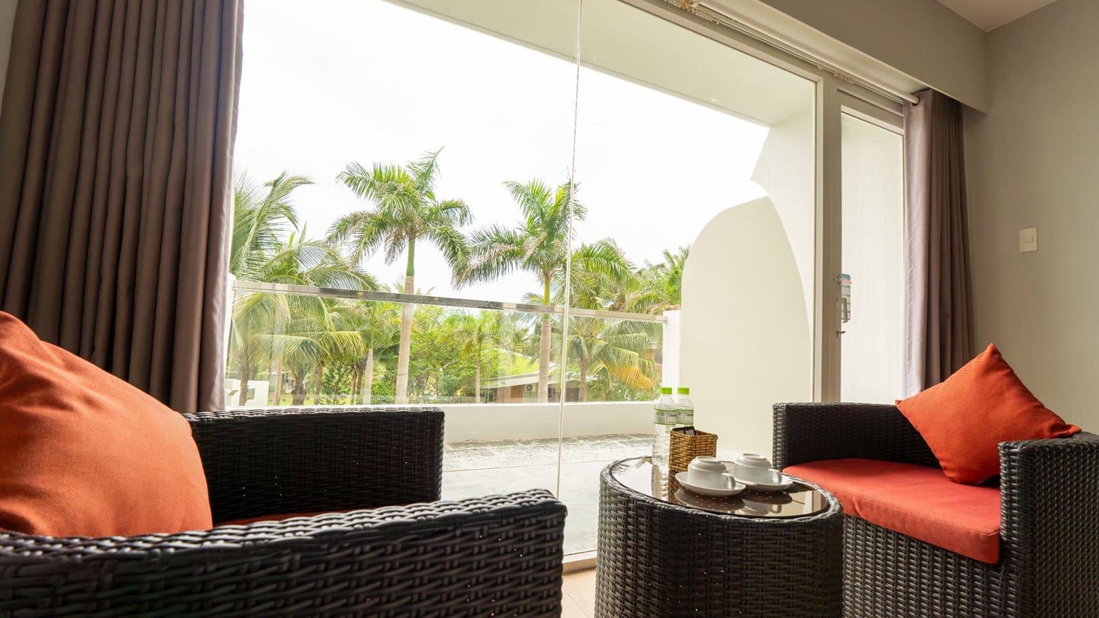rooms-deluxe-garden-view