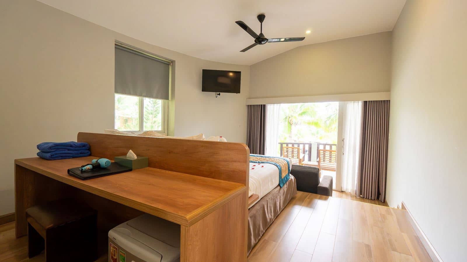 rooms-villa-garden-view