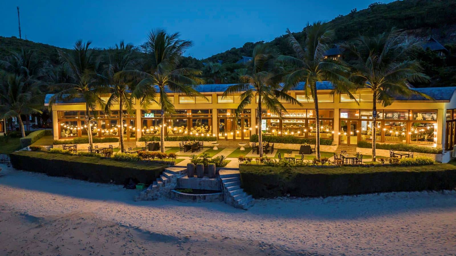 restaurants-sea-breeze-restaurant