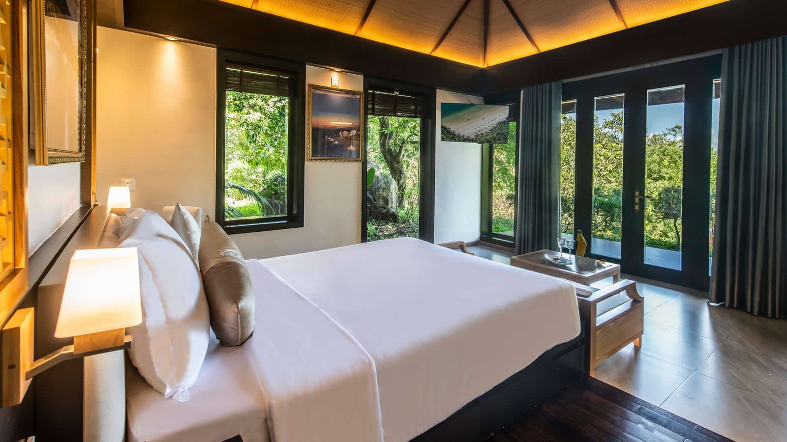 rooms-deluxe-family-bungalow