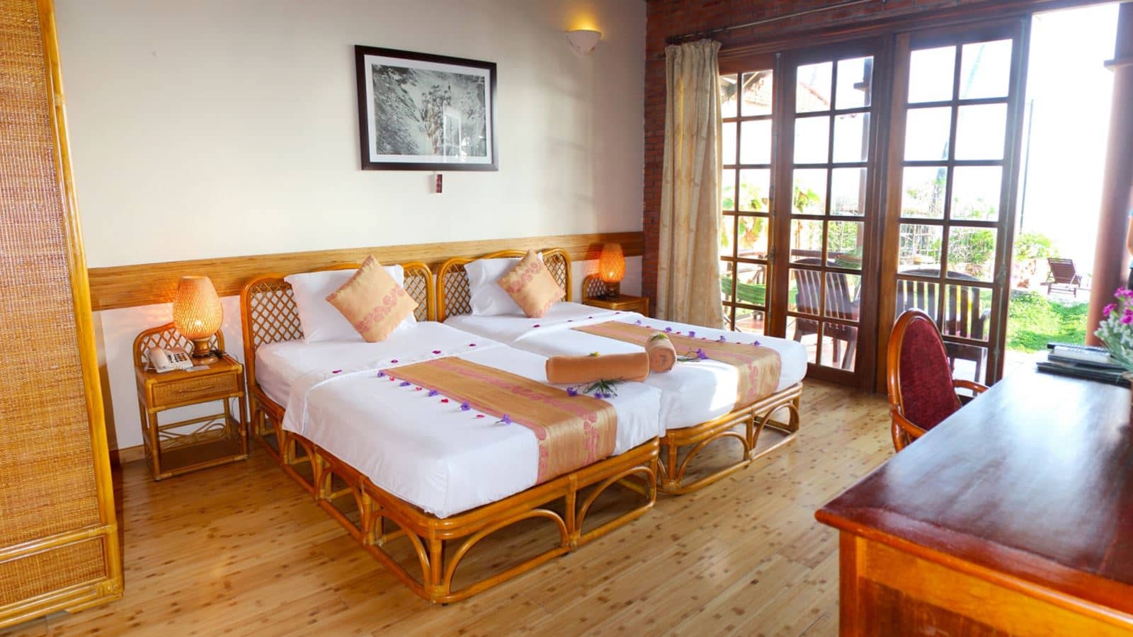 rooms-bungalow-ocean-view