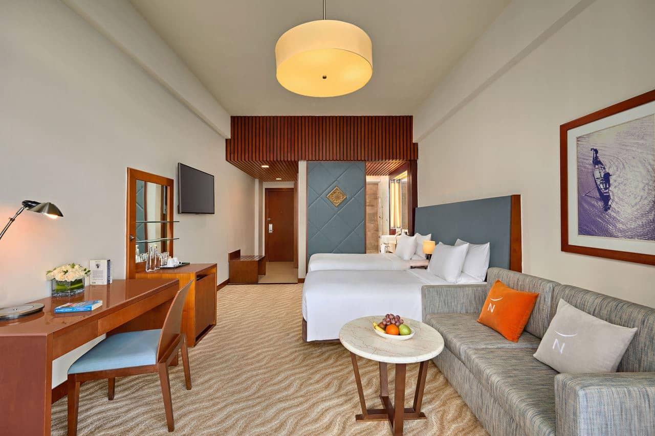 rooms-superior-room
