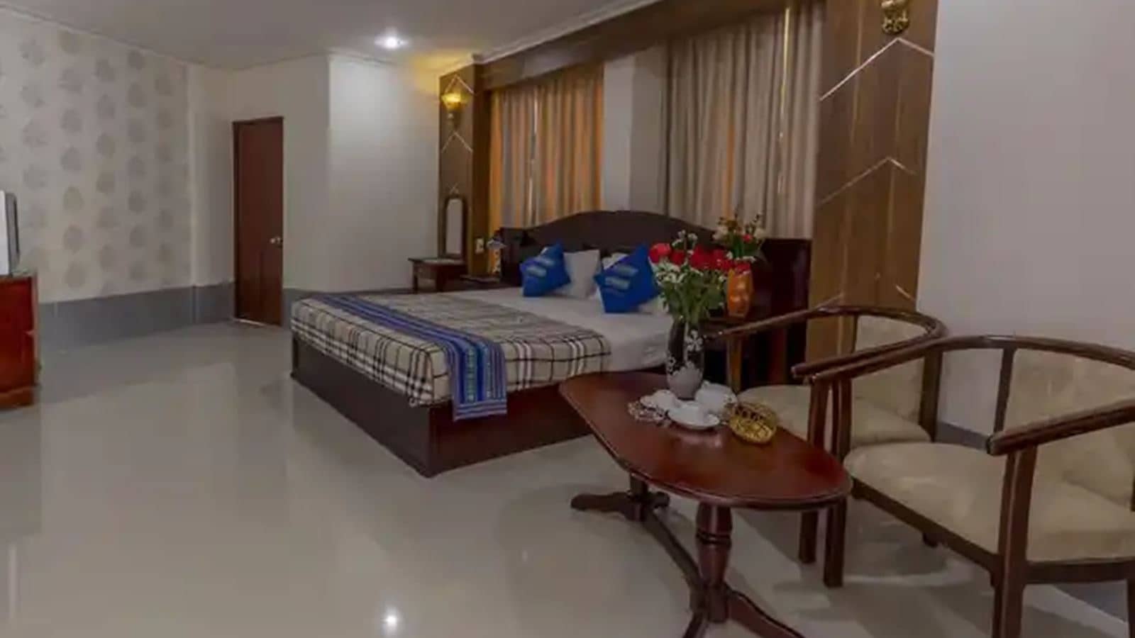 rooms-deluxe-garden-villa-room