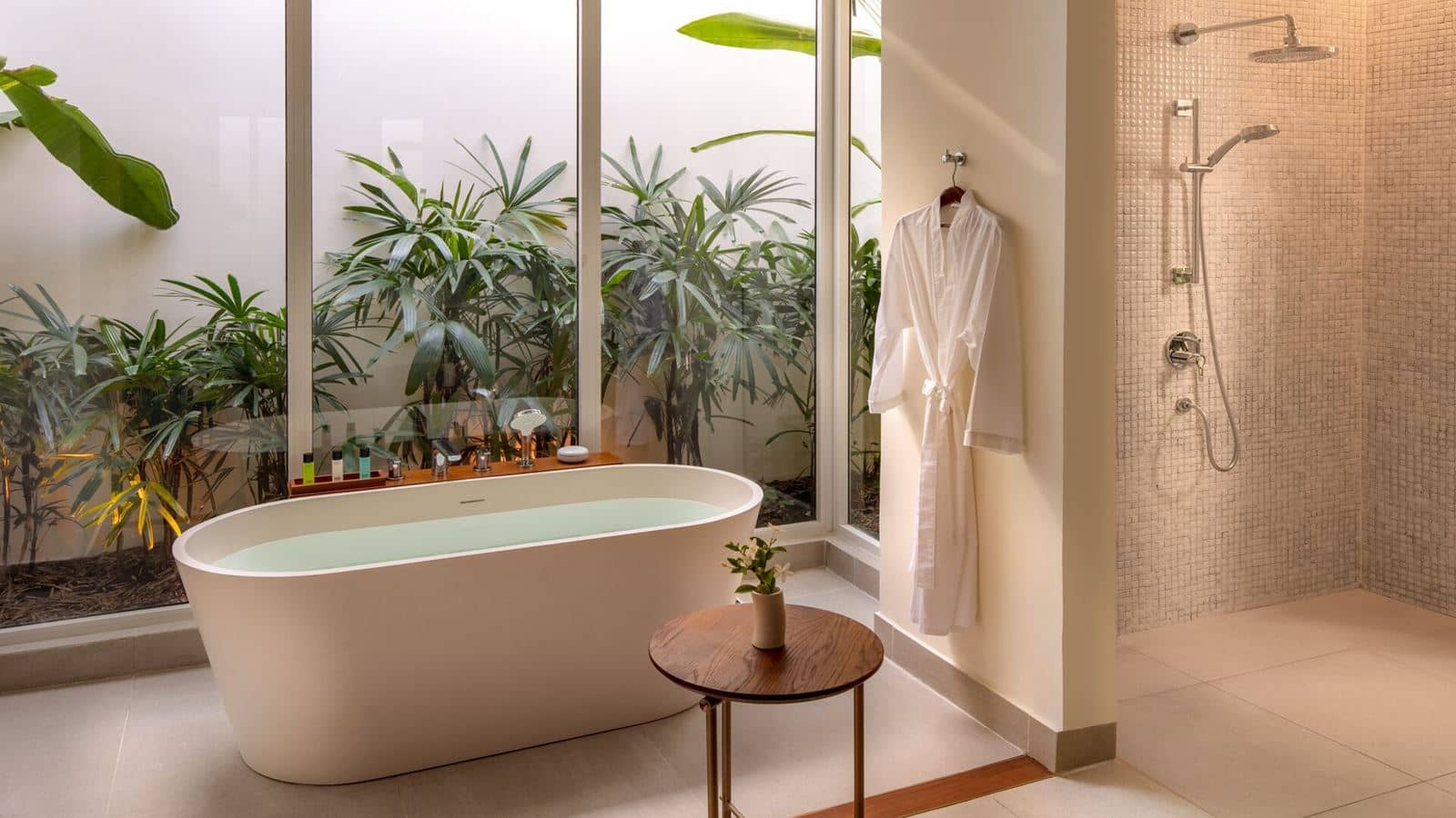rooms-pool-deluxe-villa