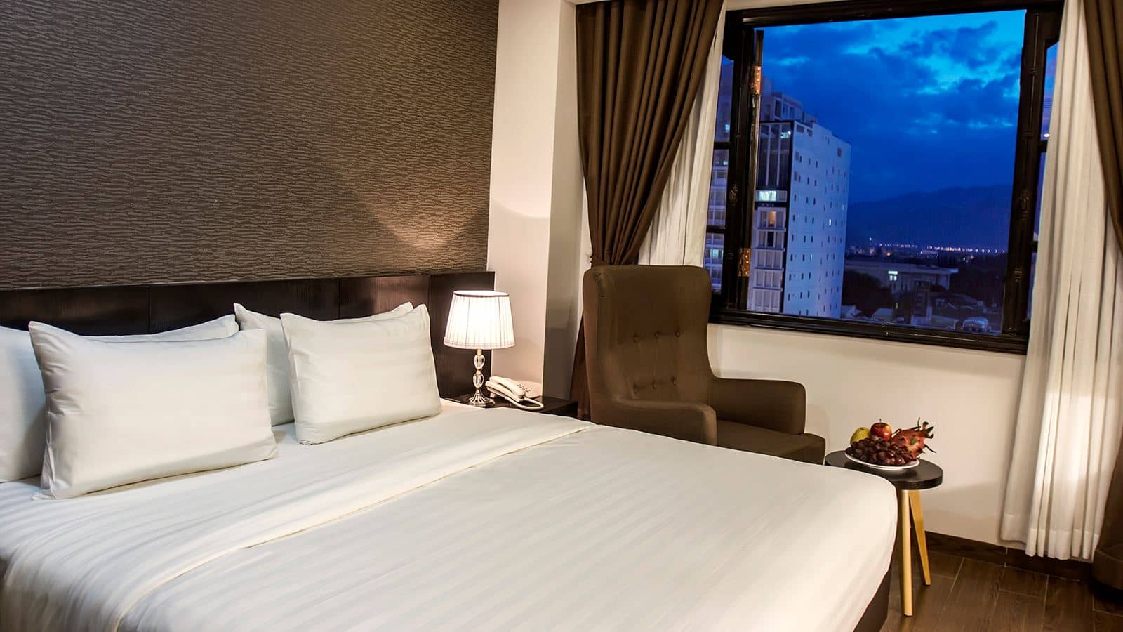 rooms-room-superior