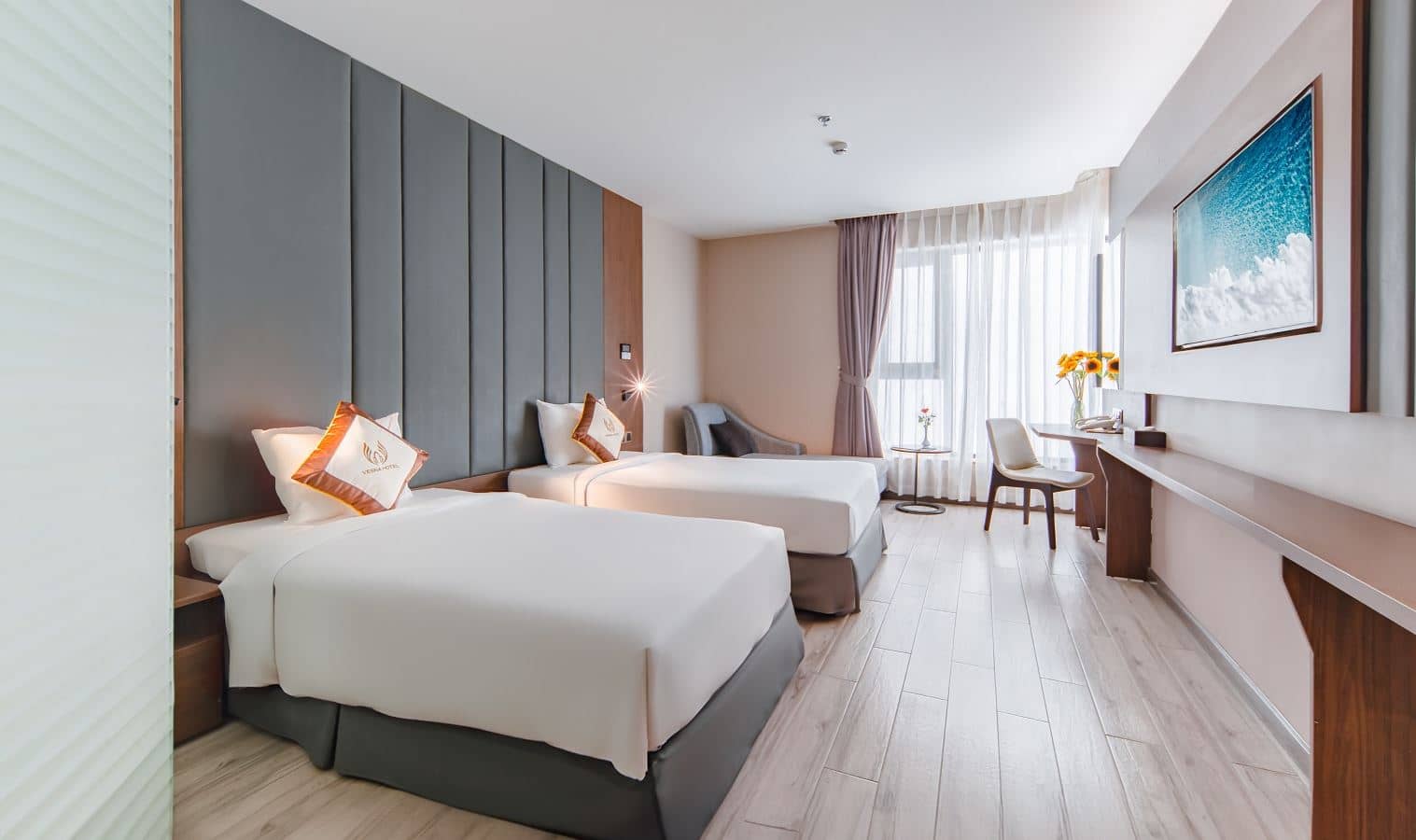 rooms-deluxe-partial-sea-view-no-extra-bed