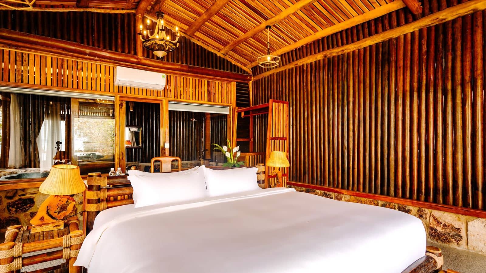 rooms-villa-bayfront-ong-lang-3bedroom-no-extra-bed