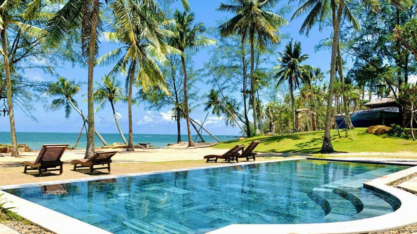 rooms-villa-bayfront-ong-lang-2bedroom-no-extra-bed