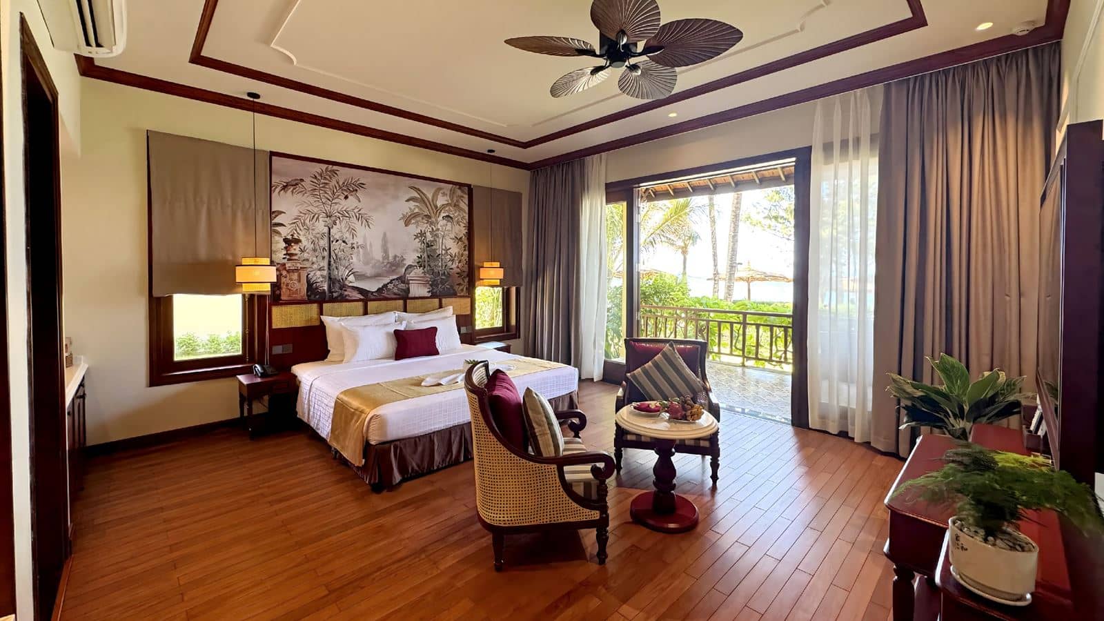 rooms-beachfront-villa