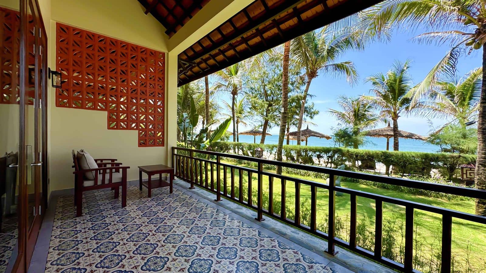 rooms-beachfront-suite-villa-child-without-extra-bed