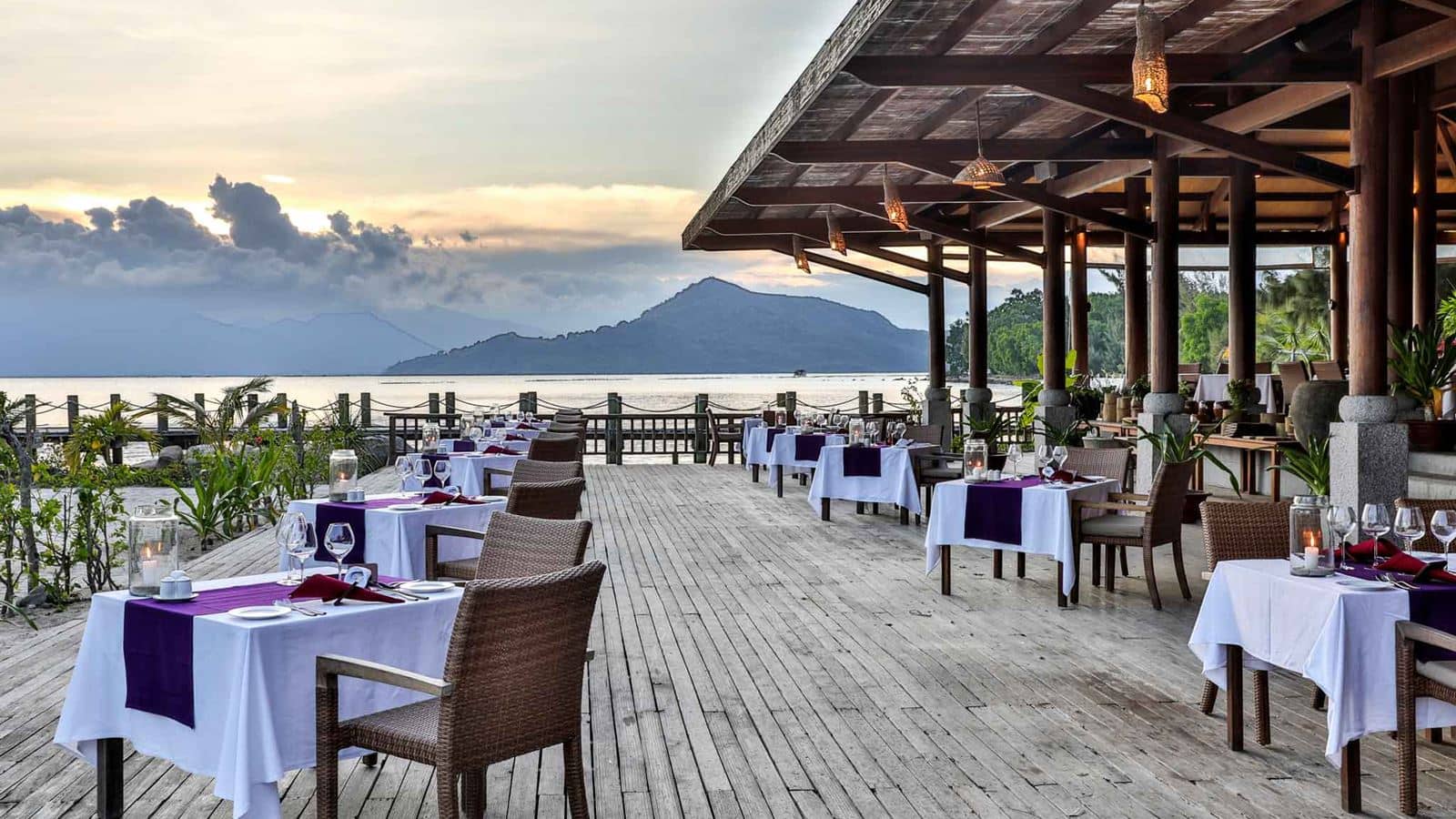 restaurants-pillar