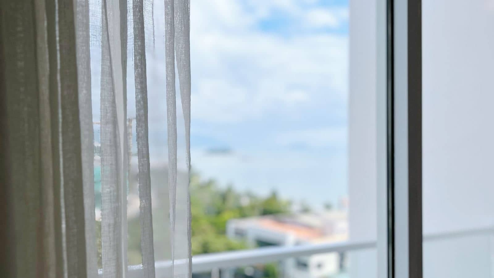 rooms-deluxe-partial-ocean-view-child-without-extra-bed