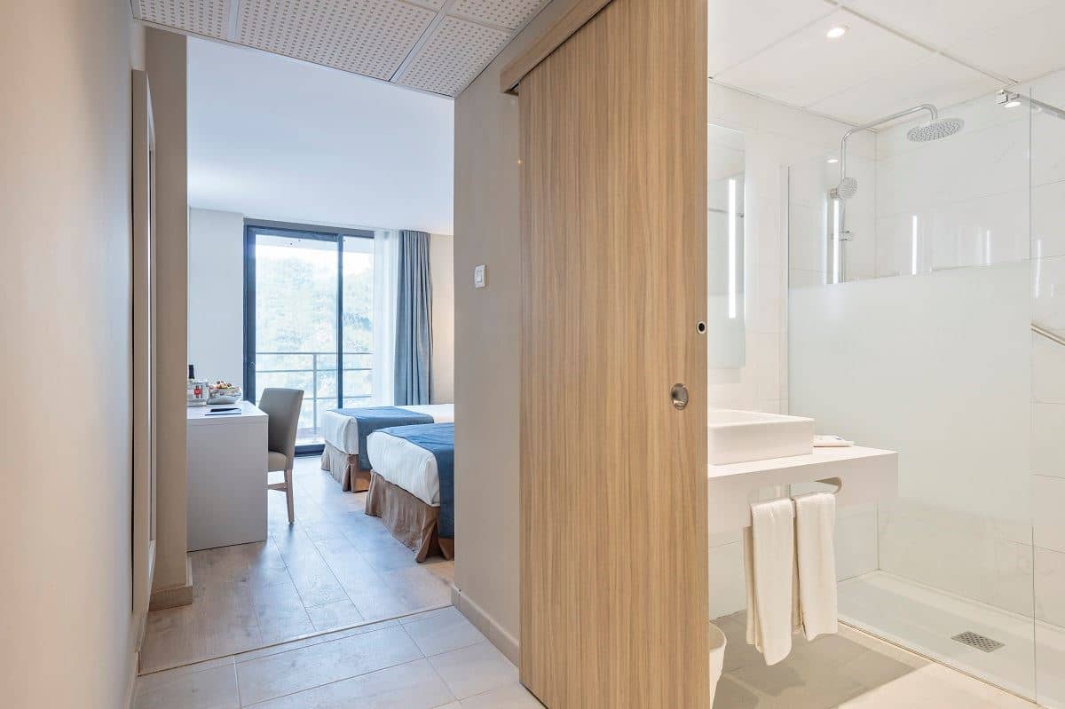 rooms-double-room