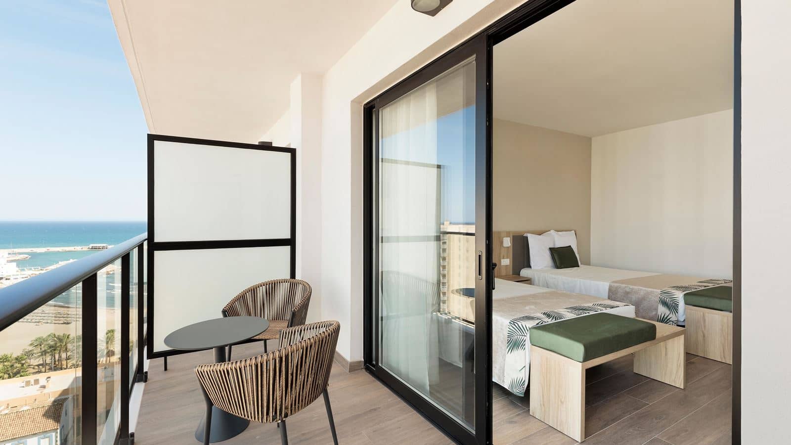 rooms-king-room-side-sea-view-balcony-or-terrace