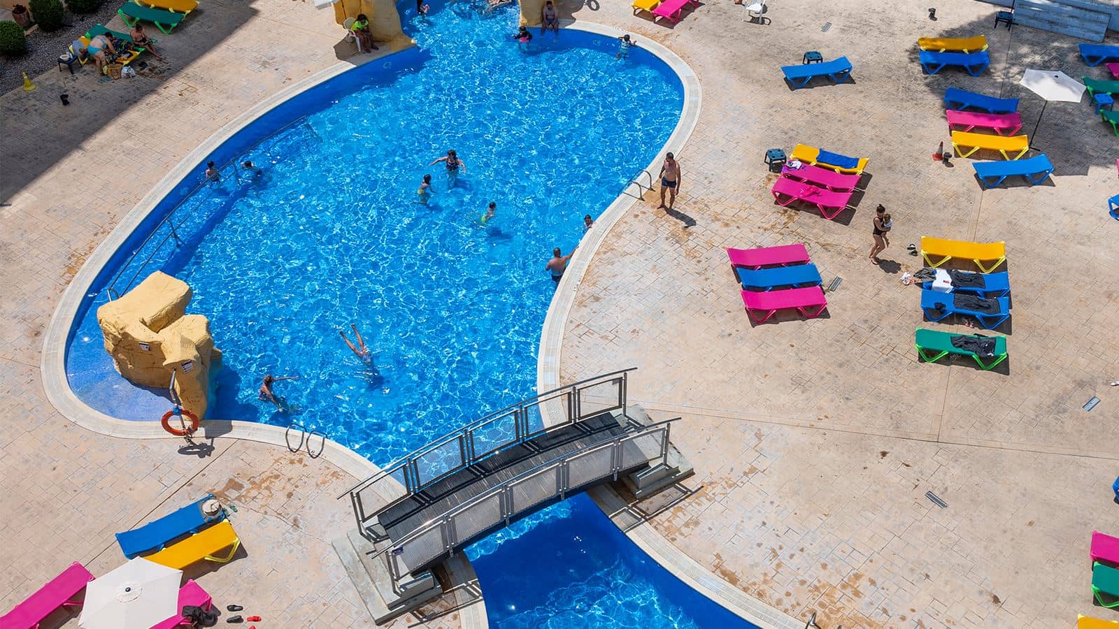 pools-outdoor-pool