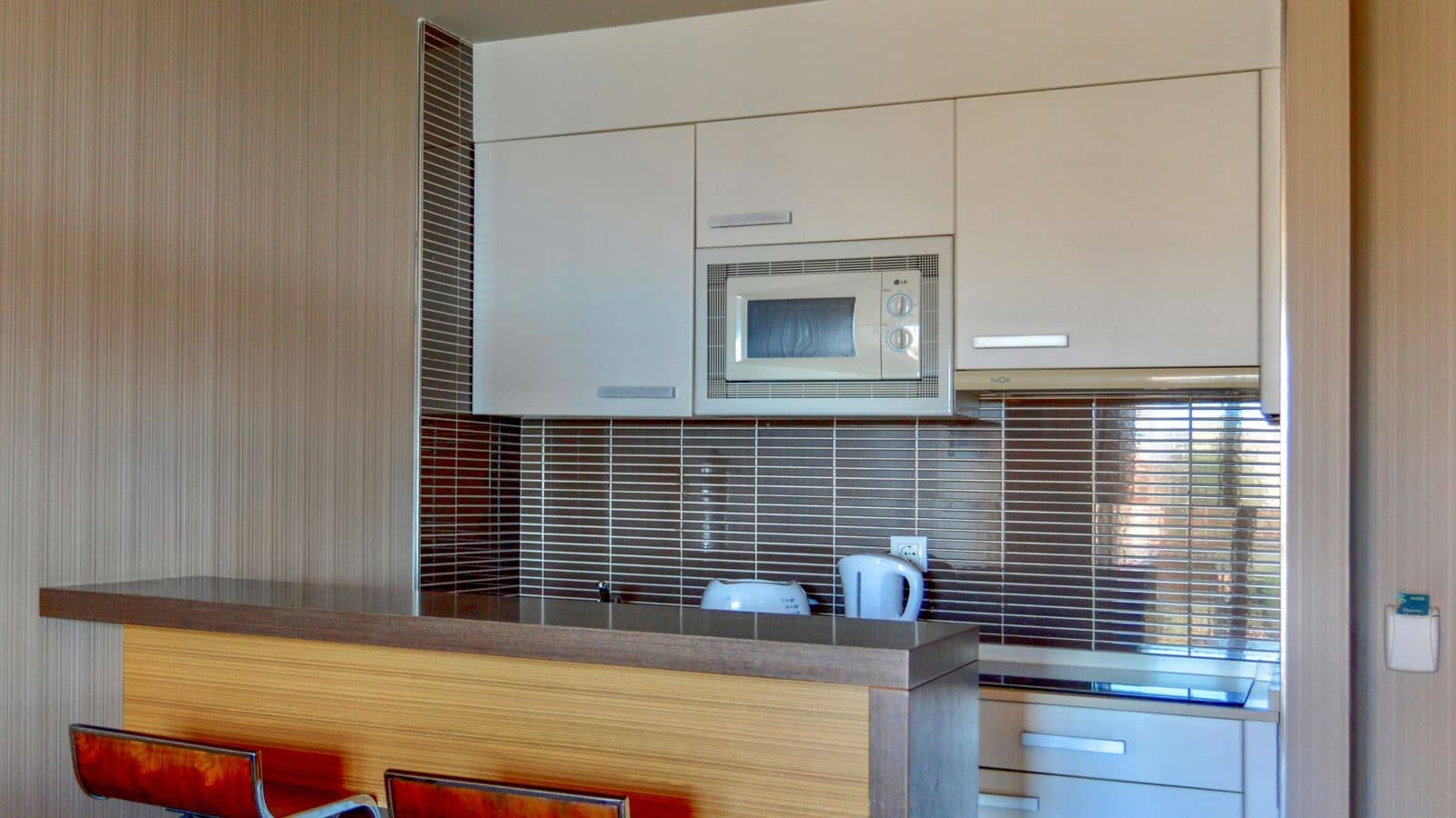 rooms-sjw--junior-suite-front-sea-view