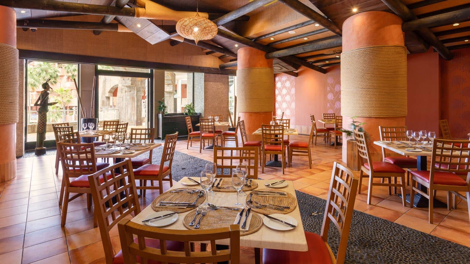 restaurants-ahimaa