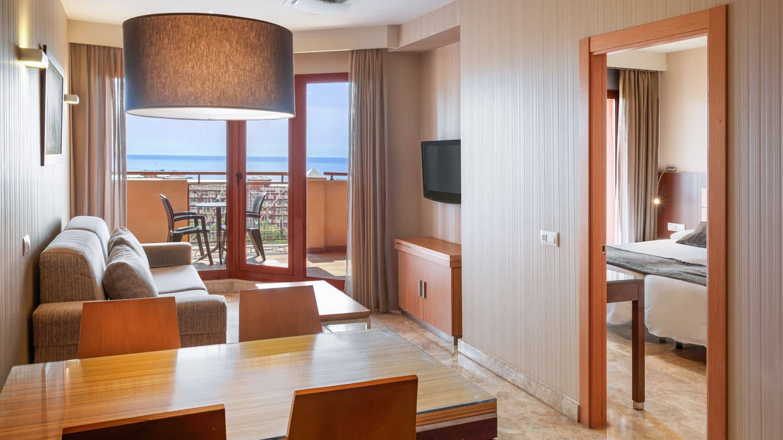 rooms-sjv--junior-suite-side-sea-view