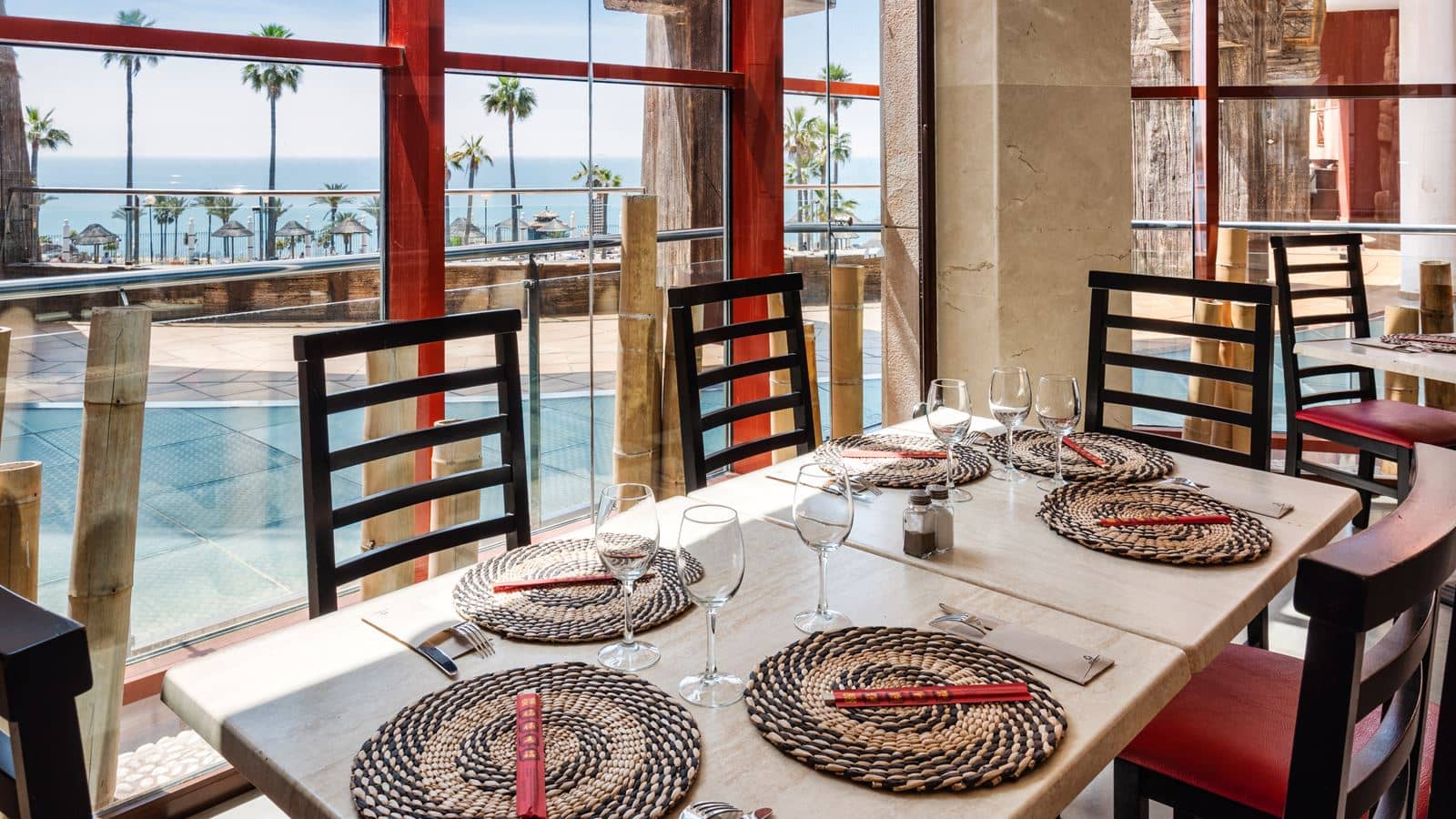restaurants-uru-wok