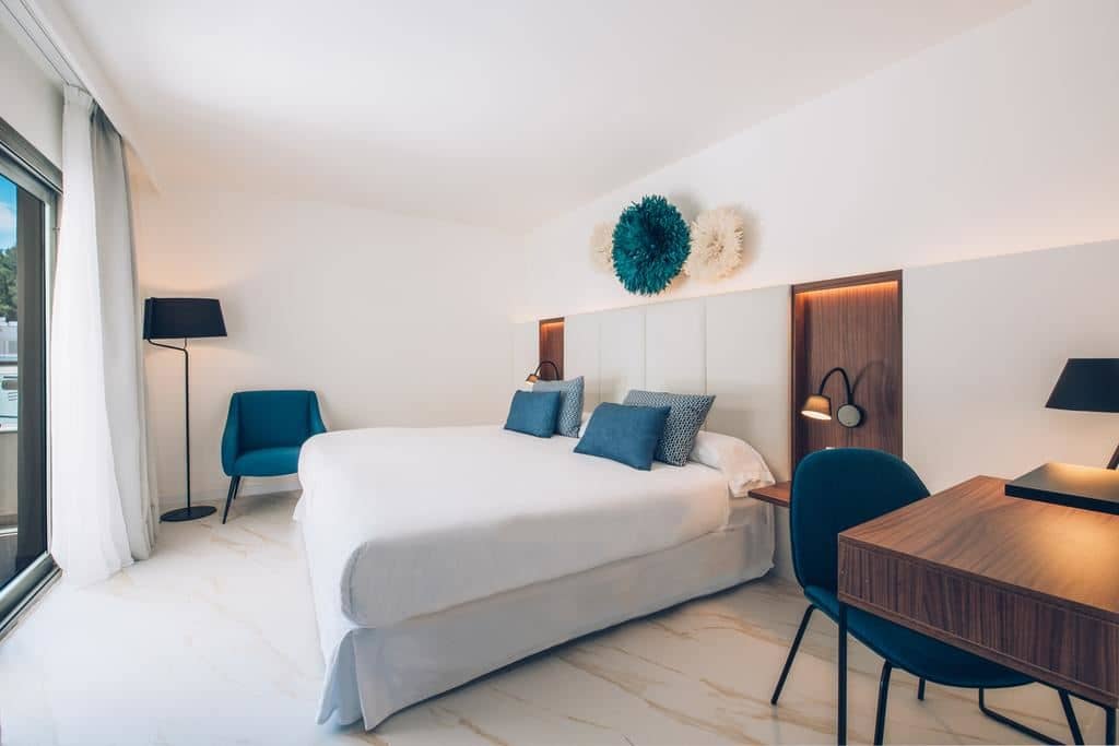 rooms-family-suite-garden-view