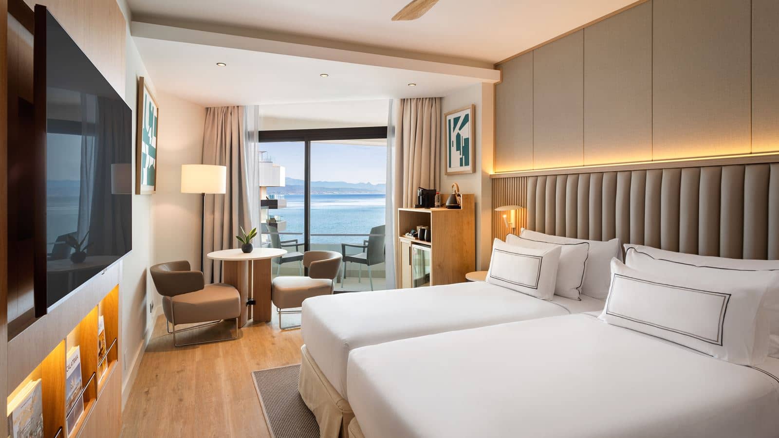 rooms-double-the-level-sea-view-balcony-or-terrace