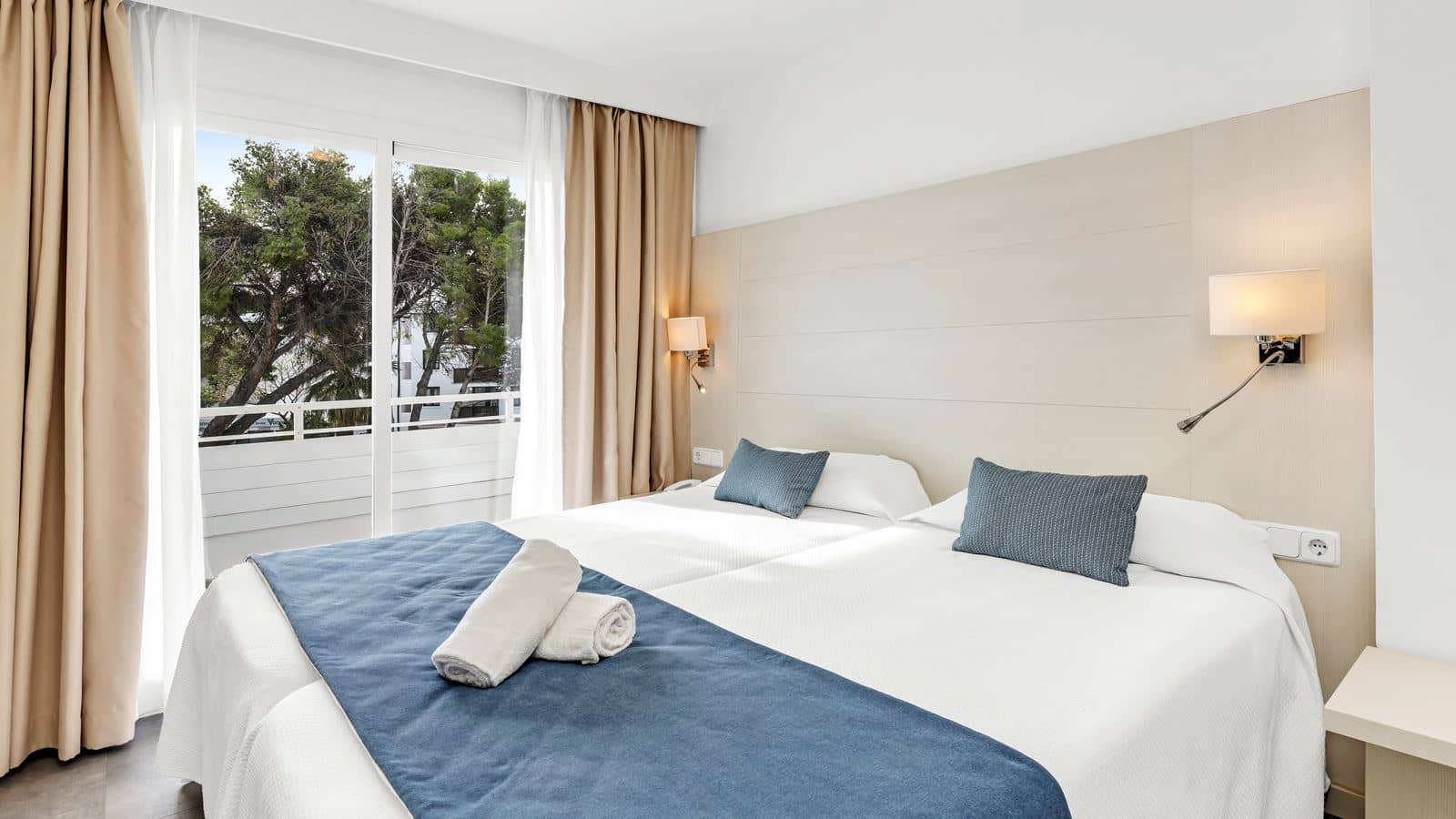 rooms-apartment-premium