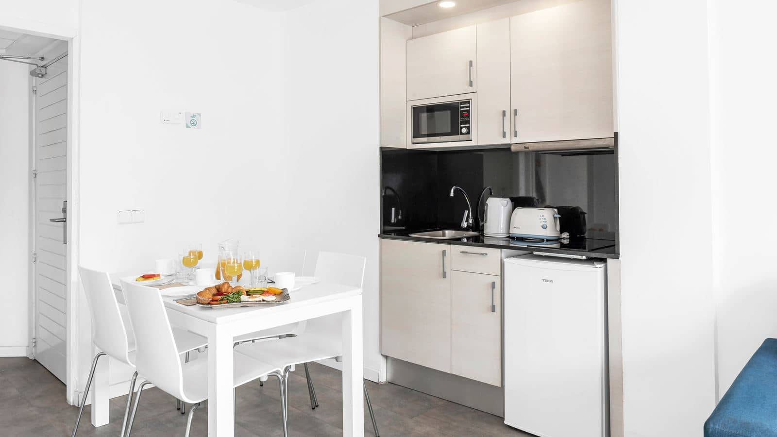rooms-apartment-premium