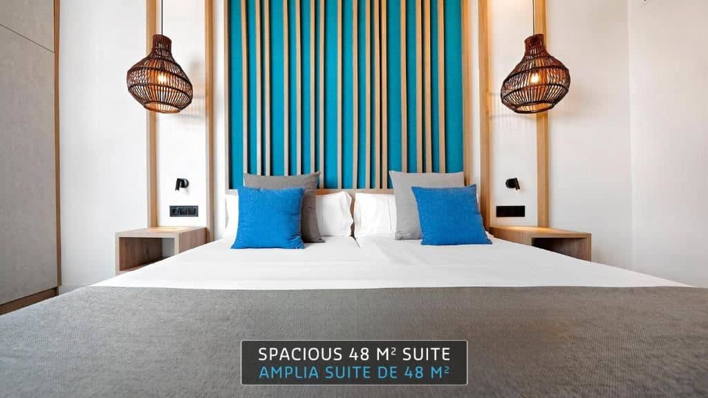 rooms-excellence-suite-pool-view-with-balcony-or-terrace-adults-only-16+