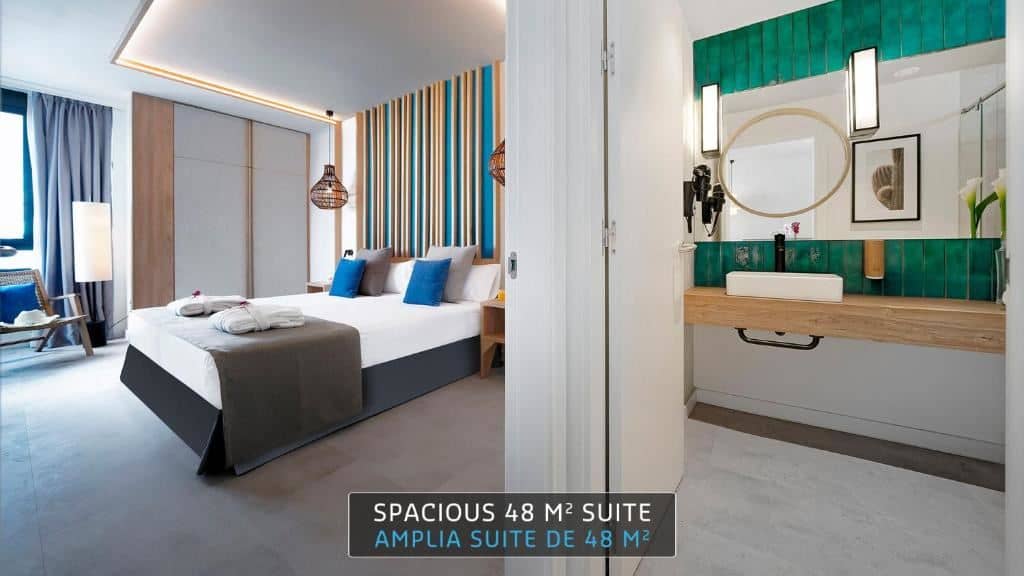 rooms-excellence-suite-pool-view-with-balcony-or-terrace-adults-only-16+