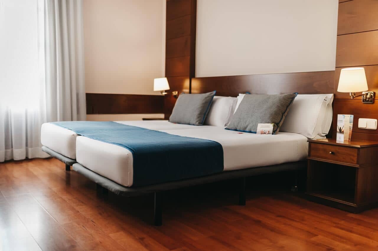 rooms-double-room