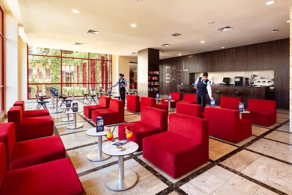bars-bar-hall