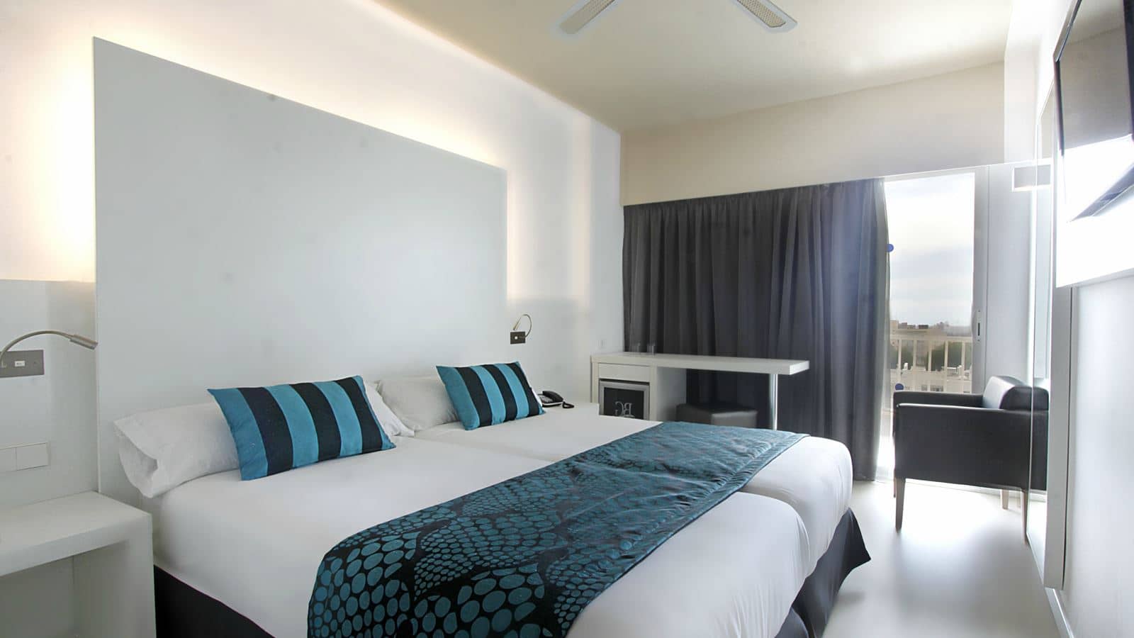 rooms-double-room