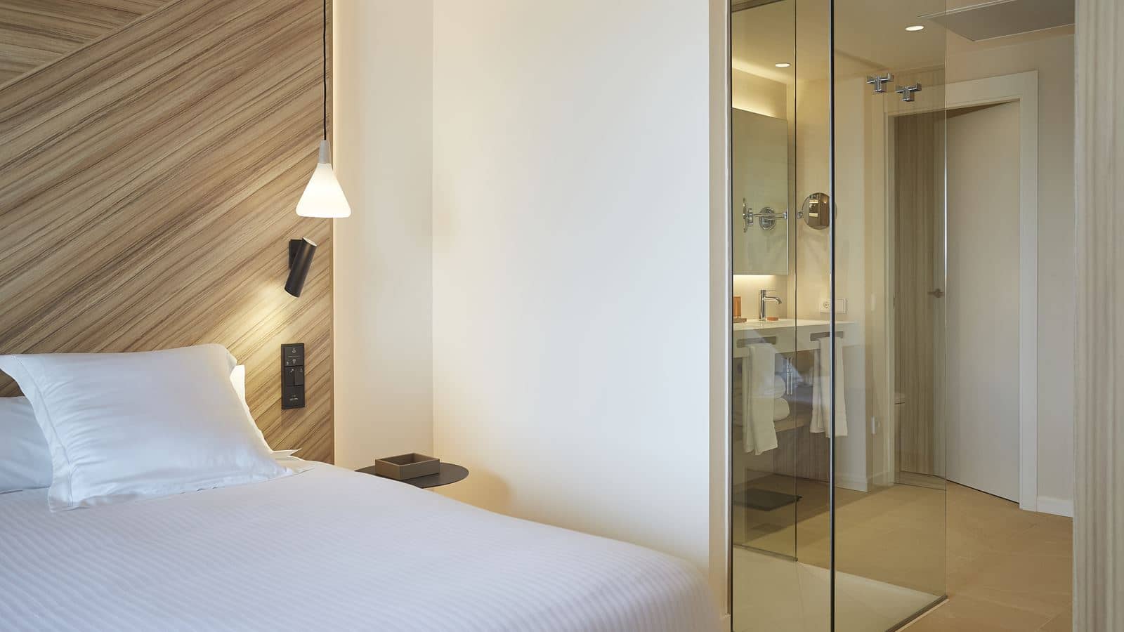 rooms-suite